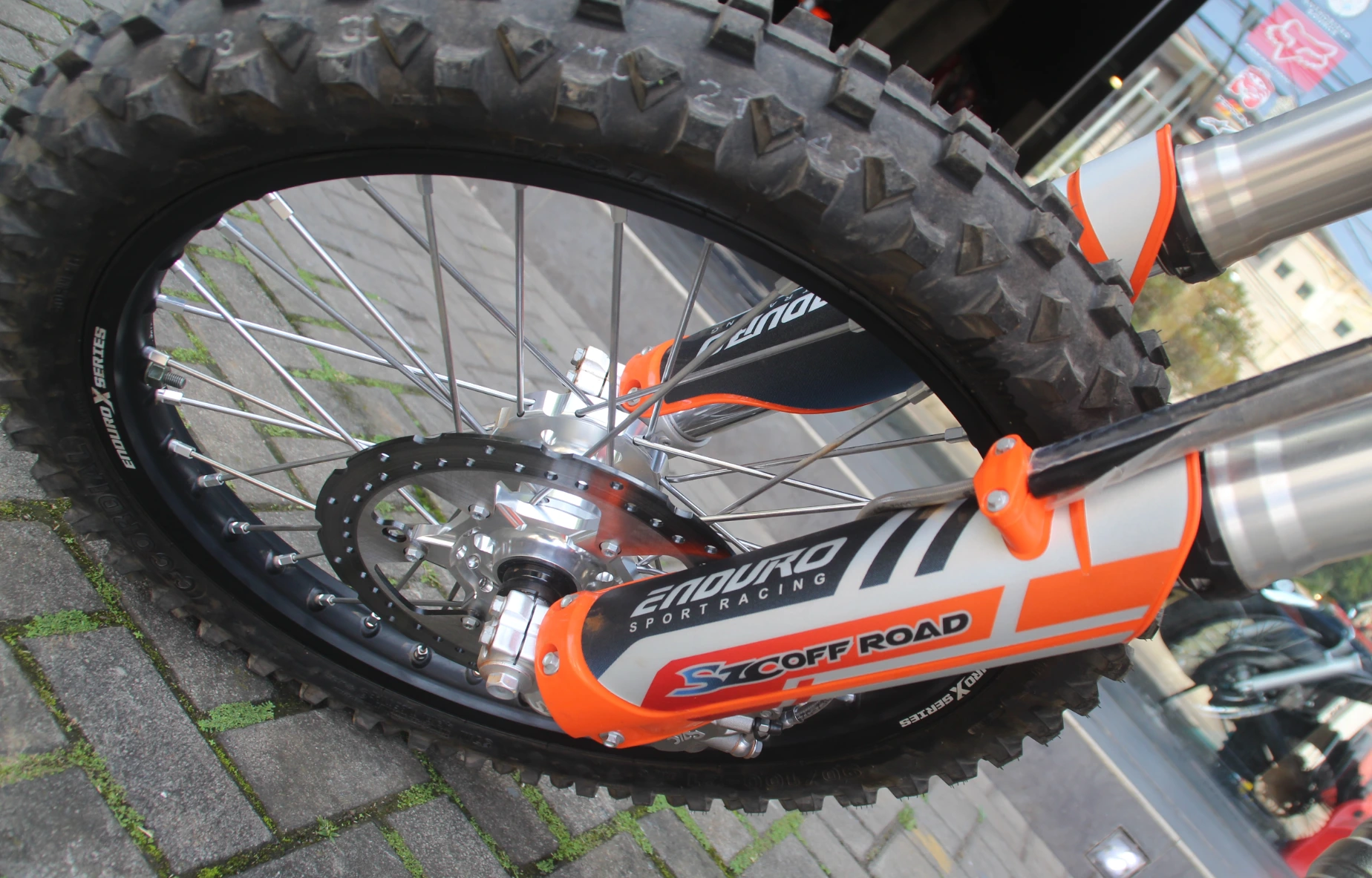 Motor Hengjian S8-Z330 2 tak 330cc tersedia di MIDS Motor Indonesia